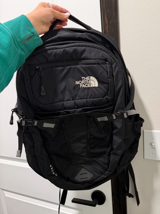 The North Face Other - North Face Recon backpack